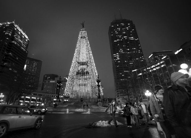 Circle of lights