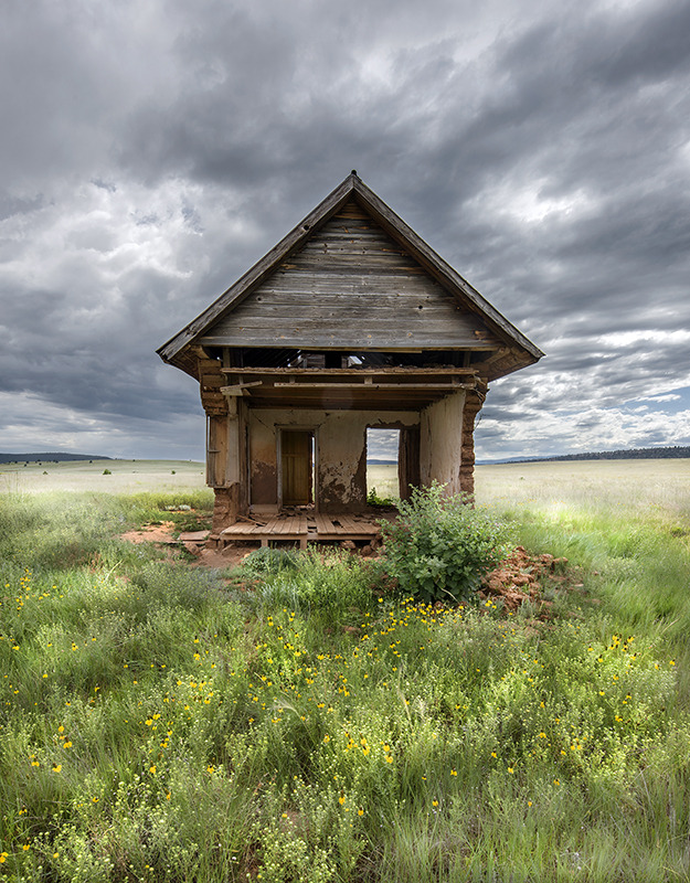 Fixer Upper With Easy Backyard Access