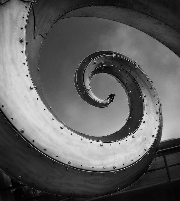 Sculpted Curves