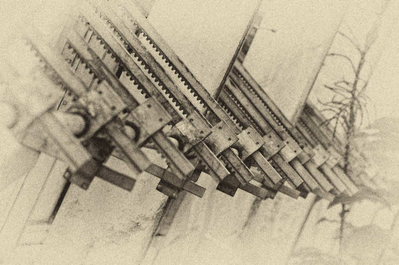 Structure