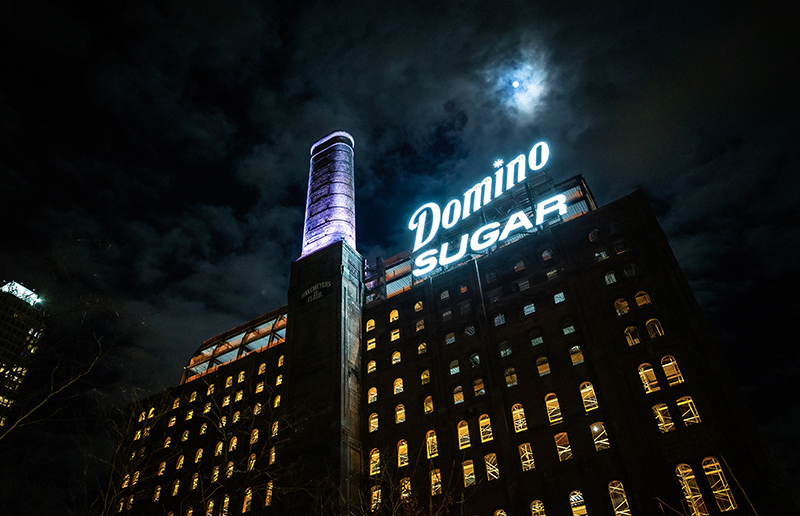 Domino Sugar Full moon