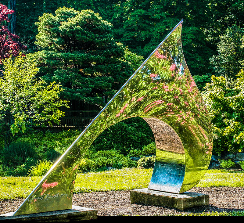 Sculpture & monuments