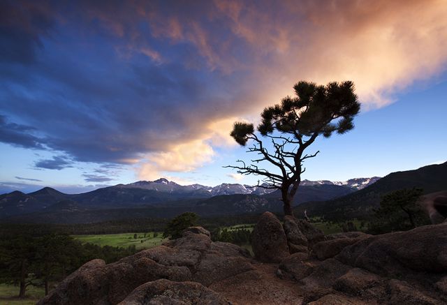 Day transforms into night