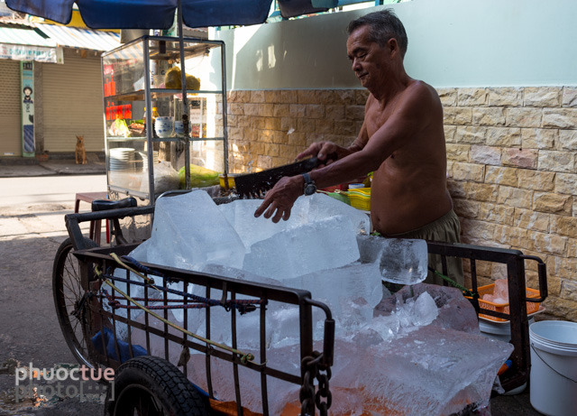 Ice delivery service